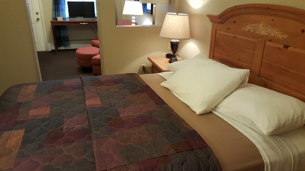 Lakeshore Inn & Suites Anchorage Dış mekan fotoğraf